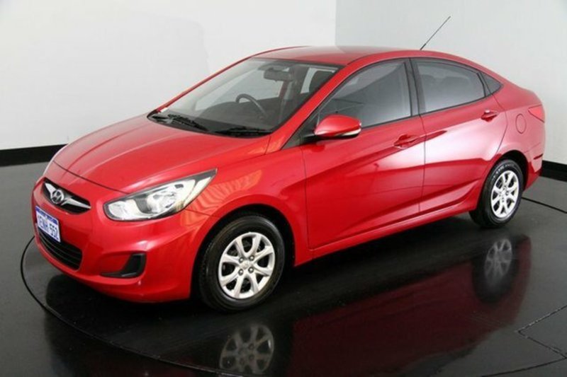 2014 HYUNDAI ACCENT ACTIVE RB2