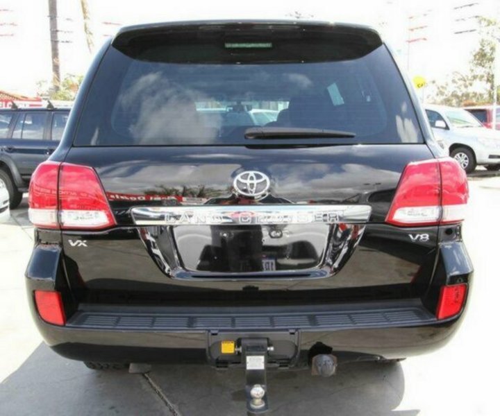 2008 TOYOTA LANDCRUISER VX