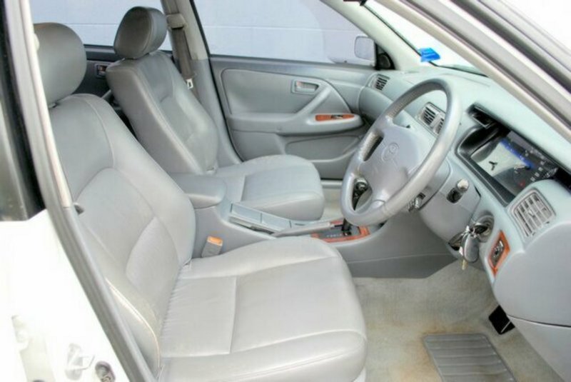 1999 TOYOTA VIENTA GRANDE MCV20R