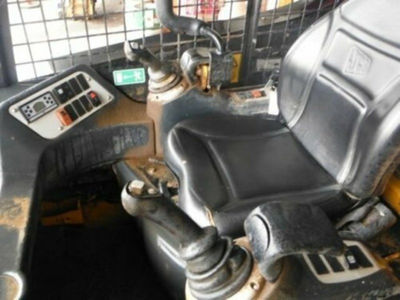 0 JCB 160 SKID STEER