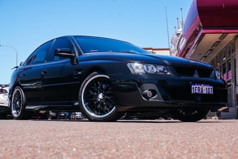 2005 HSV CLUBSPORT Z SERIES