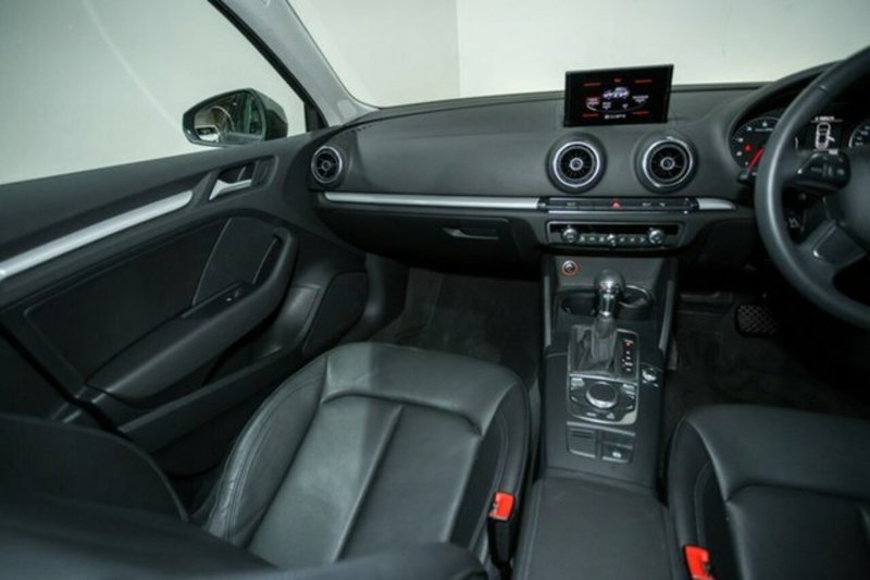 2013 AUDI A3 SPORTBACK 1.4 TFSI ATTRACTION 8P MY13