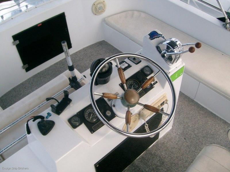 Riviera 34 Flybridge