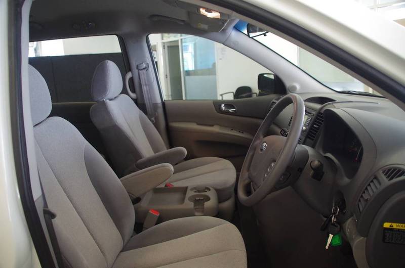 2012 KIA GRAND CARNIVAL S VQ MY12