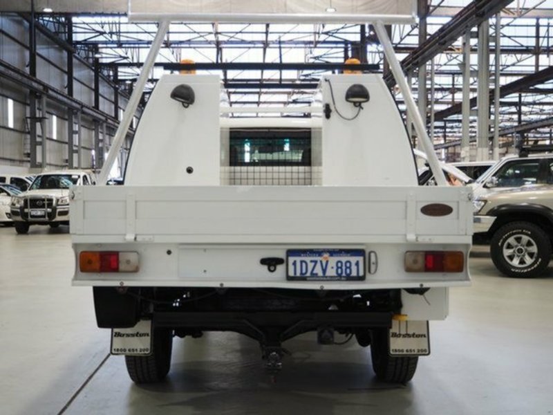 2012 TOYOTA HILUX SR (4x4) KUN26R MY12