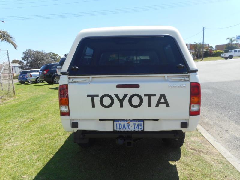 2009 TOYOTA HILUX SR KUN16R