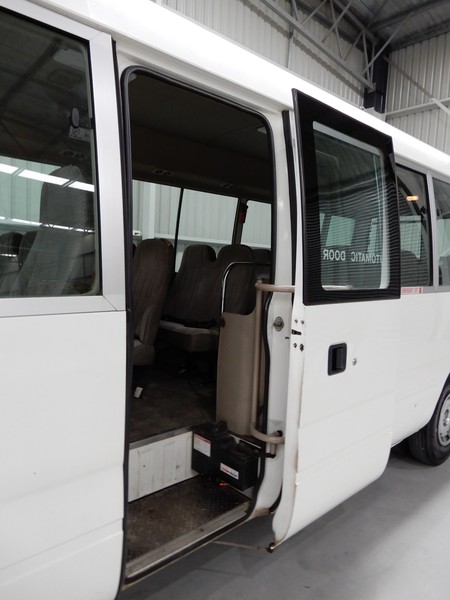 1999 TOYOTA COASTER Bus