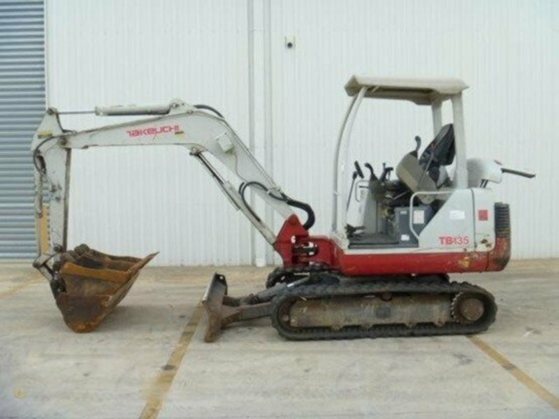 2007 TAKEUCHI 5432 TB135 Excavator Face
