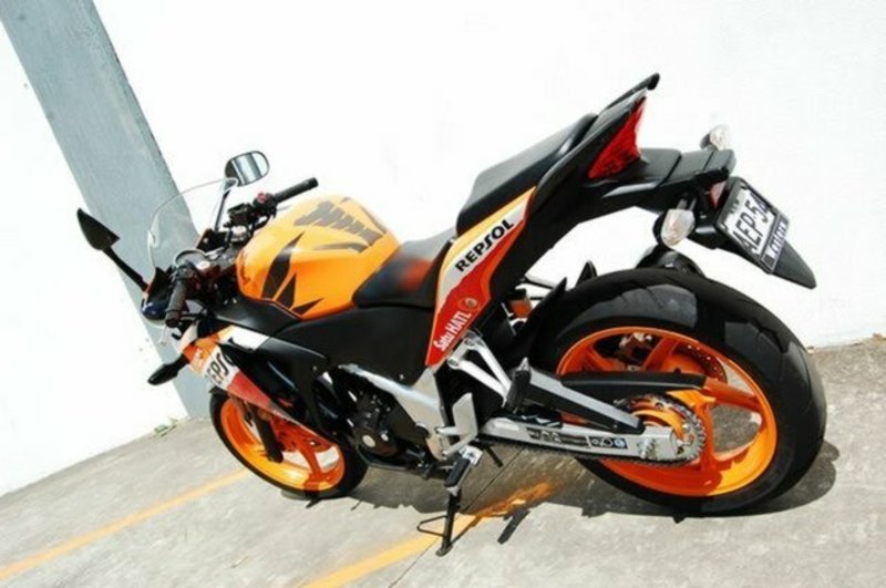 2013 HONDA 250CC CBR250R REPSOL (ABS)