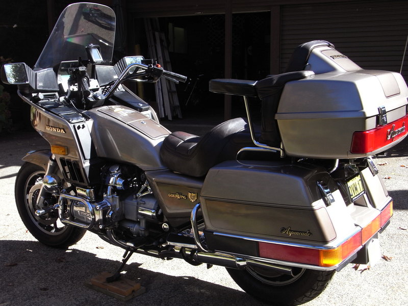1985 HONDA GL 1200AE (GOLDWING ASPENCADE)