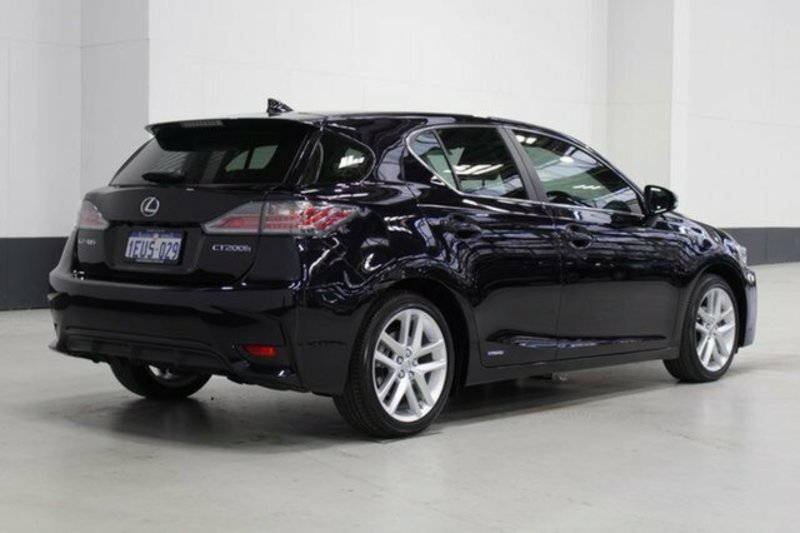 2015 LEXUS CT 200h. HYBRID LUXURY ZWA10R MY15