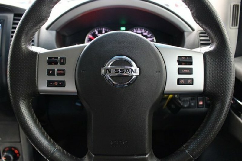 2012 NISSAN PATHFINDER ST (4x4) R51 Series 4