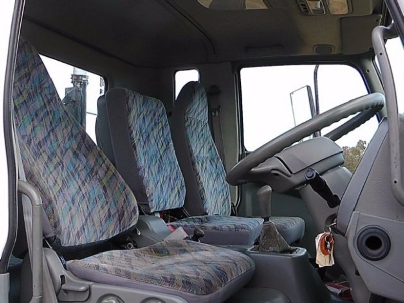 2006 MITSUBISHI FM 10.0 Fighter Fuso Fighter FM65FP FM 10.0 Fighter Truck