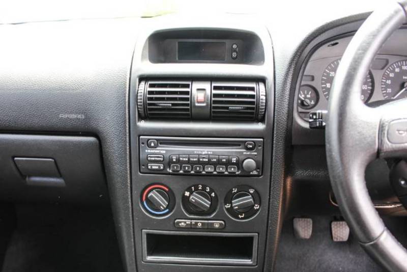 2004 HOLDEN ASTRA CD TS