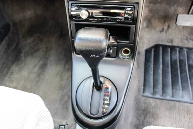 1993 MAZDA 121