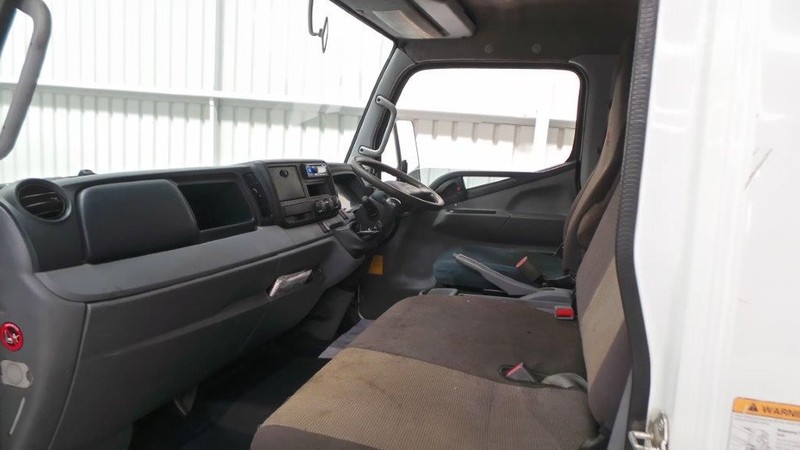 2013 FUSO Canter 715 Wide Canter 715 Wide Truck
