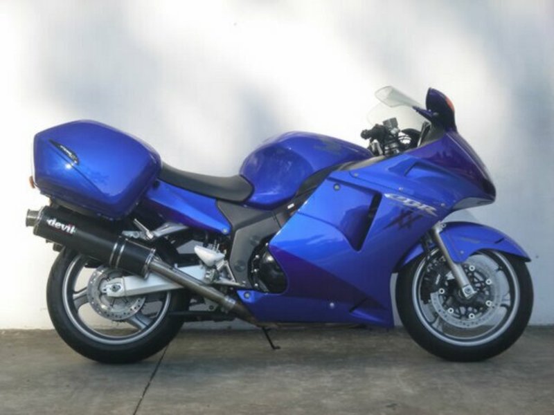 2005 HONDA 1100CC CBR1100XX (SUPER BLACKBIRD) 4
