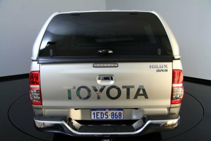 2013 TOYOTA HILUX SR5 (4x4) KUN26R MY12