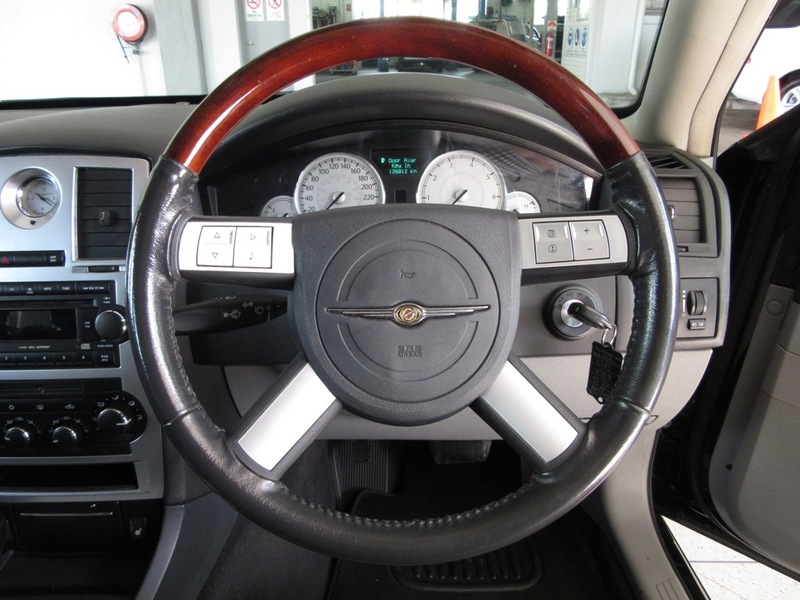 2006 CHRYSLER 300C 5.7 HEMI V8 LE MY06