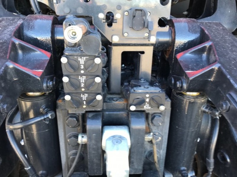 Case IH Magnum 380 Tractor