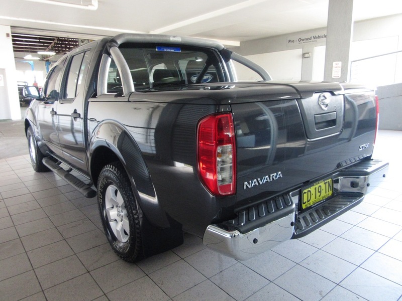 2006 NISSAN NAVARA ST-X (4x2) D40