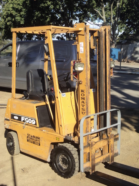 1995 KOMATSU 900kg