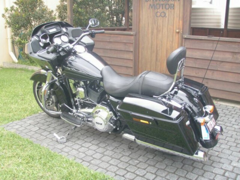 2012 HARLEY-DAVIDSON 1700CC FLTRX ROAD GLIDE CUSTOM MY12