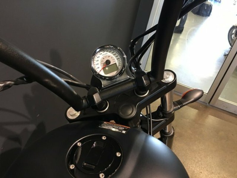 2012 VICTORY 1700CC HIGHBALL MY12