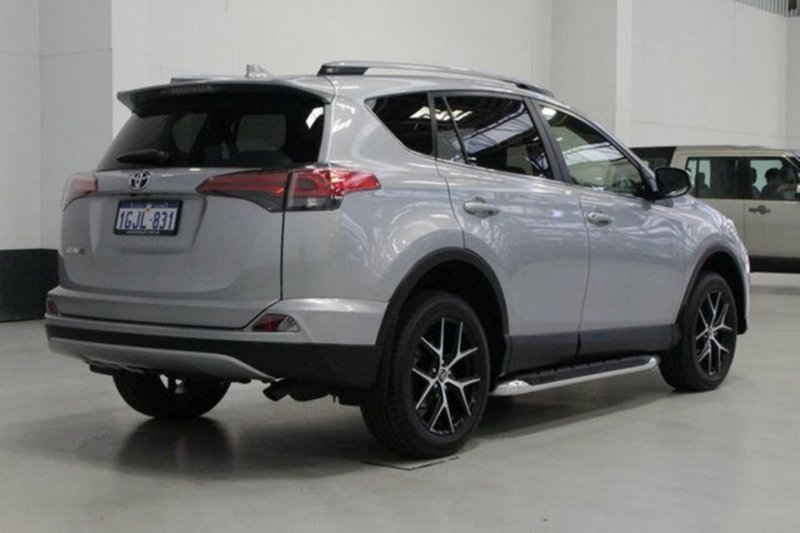 2017 TOYOTA RAV4 GXL (2WD) ZSA42R MY17
