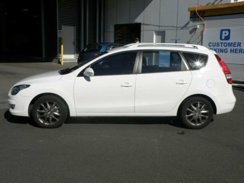 2012 HYUNDAI i30 cw SLX 1.6 CRDi FD MY12