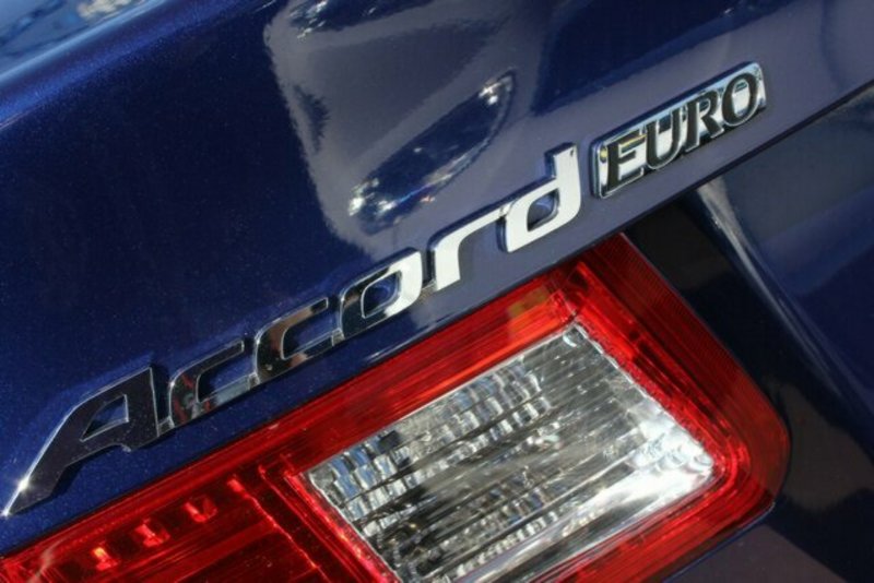 2009 HONDA ACCORD EURO LUXURY NAVI 10
