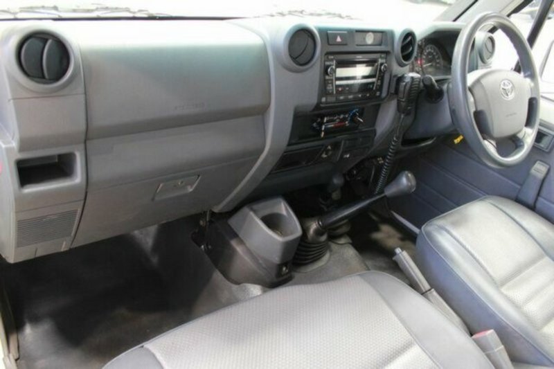 2011 TOYOTA LANDCRUISER WORKMATE (4x4) VDJ79R 09 UPGRADE