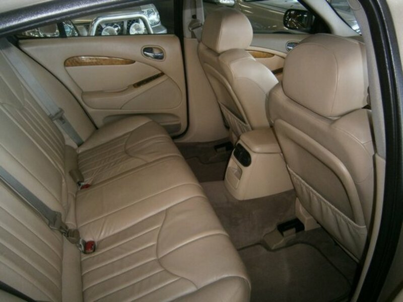 2000 JAGUAR S TYPE V8 SE