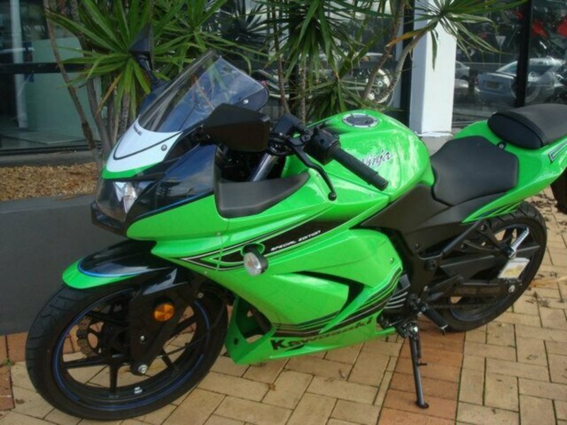 2012 KAWASAKI NINJA 250 250CC JCF