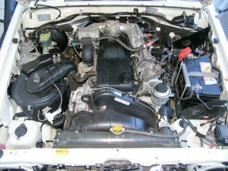 2006 TOYOTA LANDCRUISER RV (4x4) HDJ78R