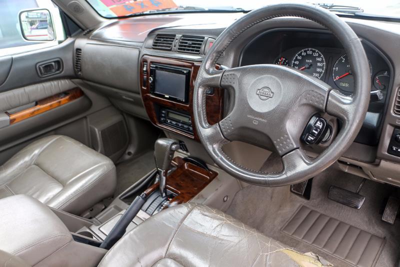1998 NISSAN PATROL GU Ti Wagon 7st 4dr Auto 4sp 4x4 4.5i