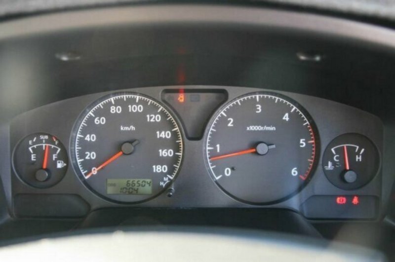 2005 NISSAN PATROL ST (4x4) GU IV