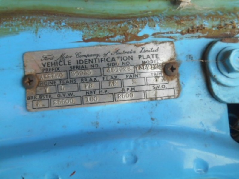 FORD F800 CREW F800 CREW Truck