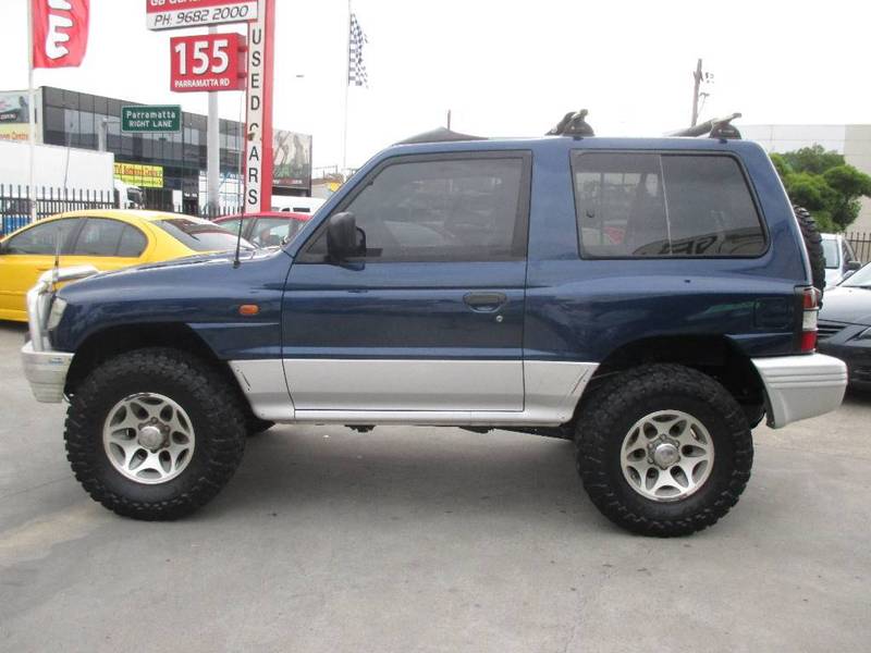 1998 MITSUBISHI PAJERO GLS SWB (4x4) NL