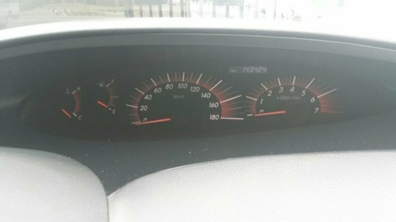 2005 TOYOTA TARAGO Estima