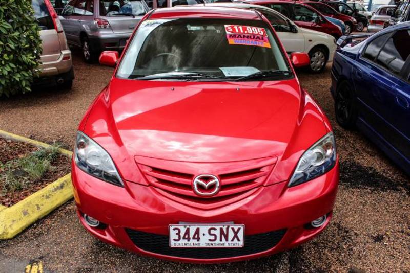 2004 MAZDA 3 SP23