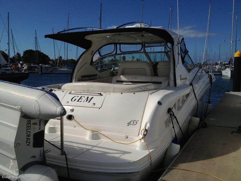 Sea Ray 455 Hard Top