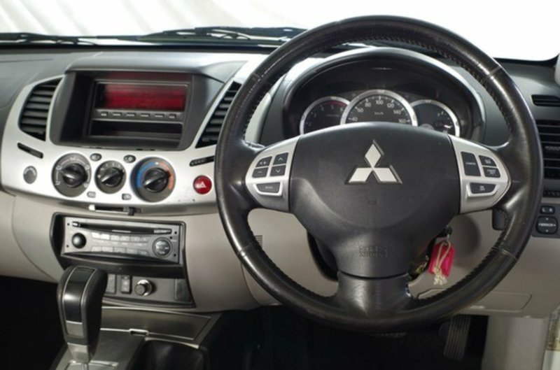 2011 MITSUBISHI TRITON GLX-R (4x4) MN MY11