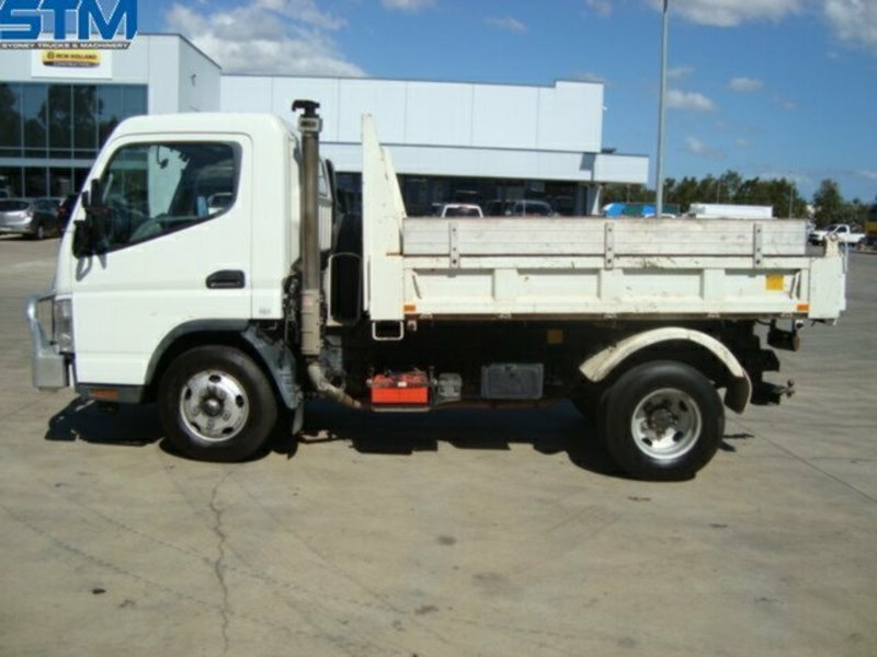 2006 MITSUBISHI FUSO CANTER FE84P 3.5 MWB 700/800