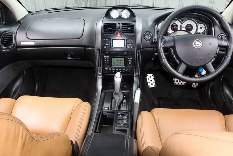 2004 HSV AVALANCHE VYII