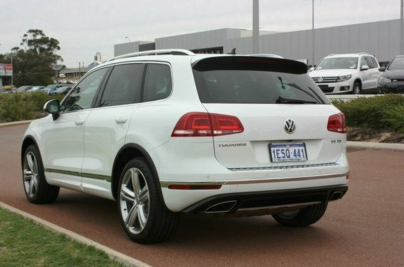 2015 VOLKSWAGEN TOUAREG V8 TDI R-LINE 7P MY15
