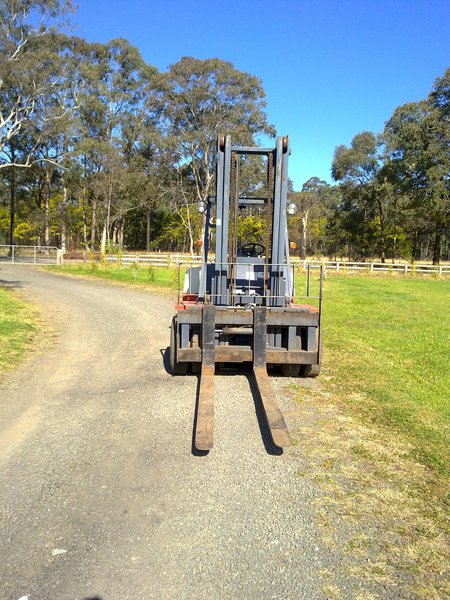 KOMATSU 70-6 FORKLIFT