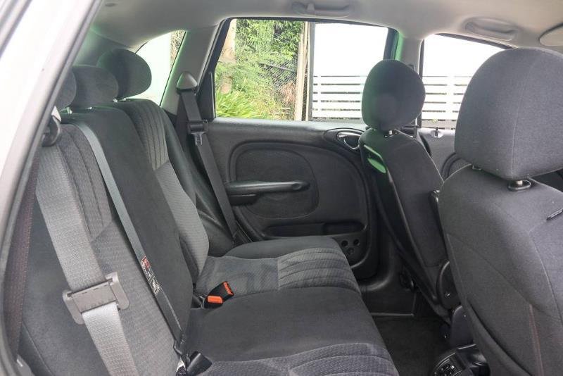 2004 CHRYSLER PT CRUISER Classic PG