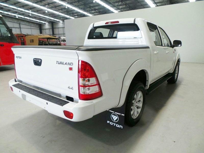 2015 FOTON TUNLAND 2.8 DUAL-CAB 4WD