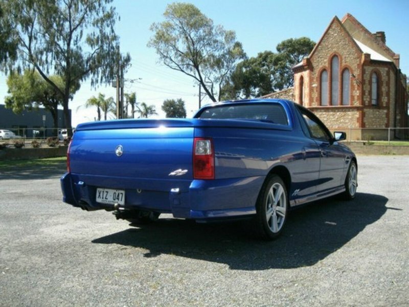 2005 HOLDEN COMMODORE SS VZ